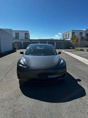 2022 Tesla Model 3 Standard Range