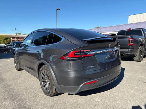 2018 Tesla Model X 100D