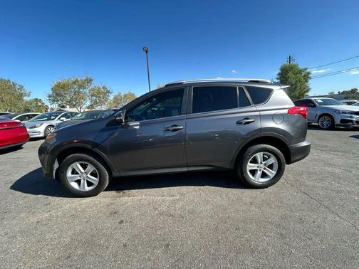 2014 Toyota RAV4 XLE