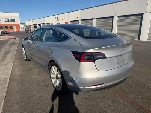 Silver 2018 Tesla Model 3 Long Range