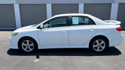 Super White 2013 Toyota Corolla S