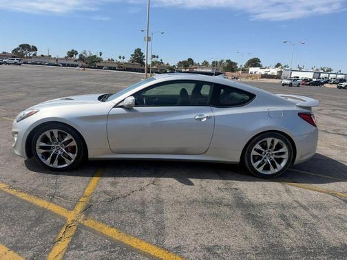 Silver 2013 Hyundai Genesis Coupe 3.8 Track