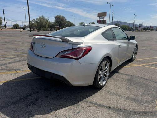 Silver 2013 Hyundai Genesis Coupe 3.8 Track