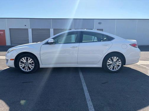 2010 Mazda Mazda6 i Touring