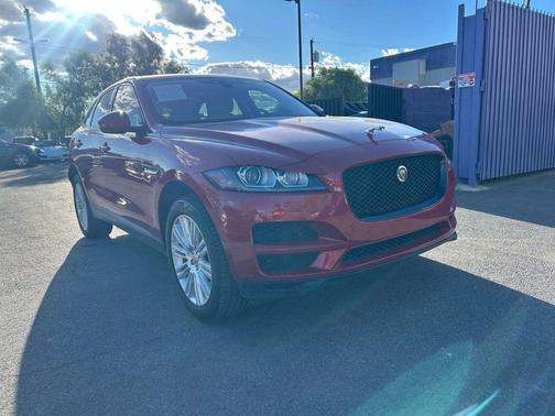 2017 Jaguar F-PACE 35t Premium