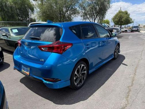 2016 Scion iM Hatchback 4D