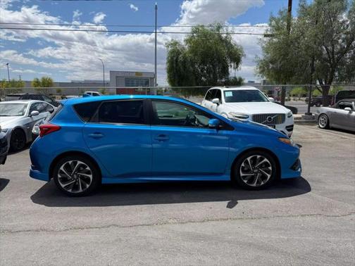 2016 Scion iM Hatchback 4D