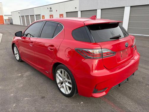 2015 Lexus CT 200h CT 200h Hatchback 4D