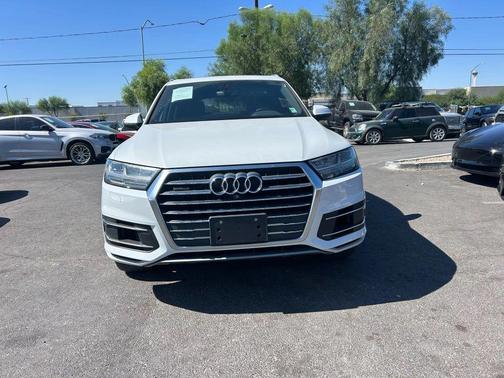 2017 Audi Q7 3.0T Premium