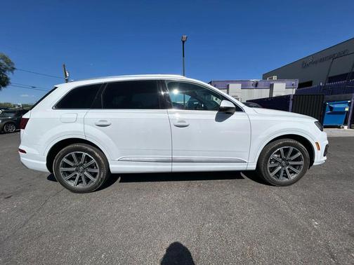 2017 Audi Q7 3.0T Premium