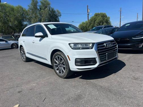2017 Audi Q7 3.0T Premium
