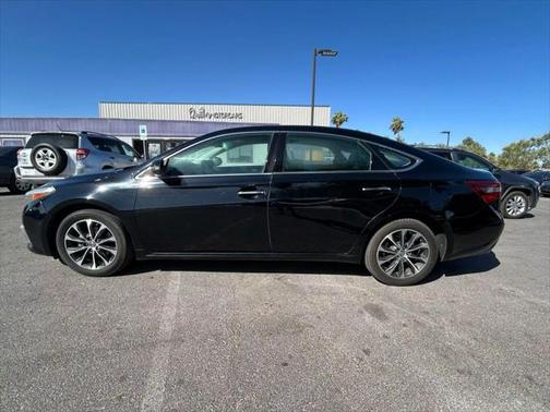 2016 Toyota Avalon XLE