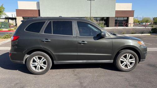Black Forest Green 2011 Hyundai SANTA FE Limited