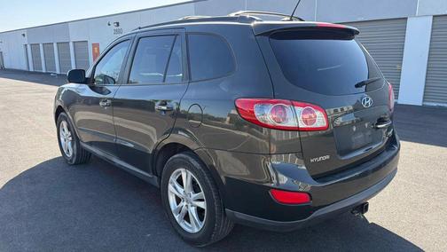 Black Forest Green 2011 Hyundai SANTA FE Limited
