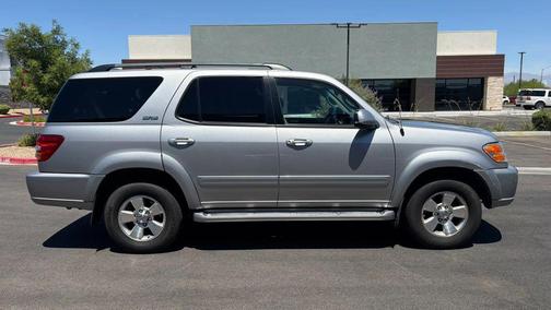 Silver Sky Metallic 2004 Toyota Sequoia SR5