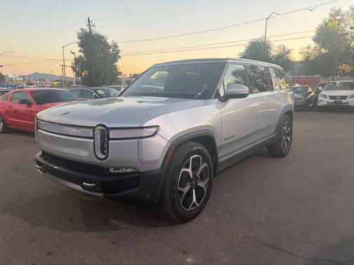 2023 Rivian R1S Launch Edition