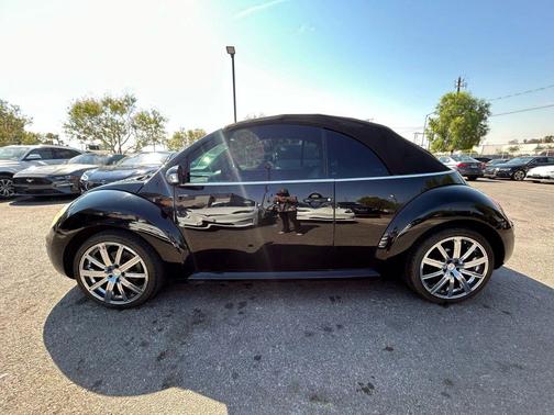 2007 Volkswagen New Beetle 2.5