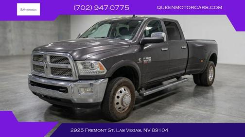 Granite Crystal Metallic Clearcoat 2017 RAM 3500 Laramie Crew Cab 4x4 8' Box