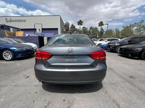 2013 Volkswagen Passat 2.5 SE