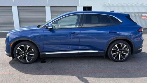2023 VinFast VF 8 Plus Sport Utility 4D