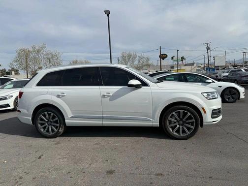 2017 Audi Q7 3.0T Premium