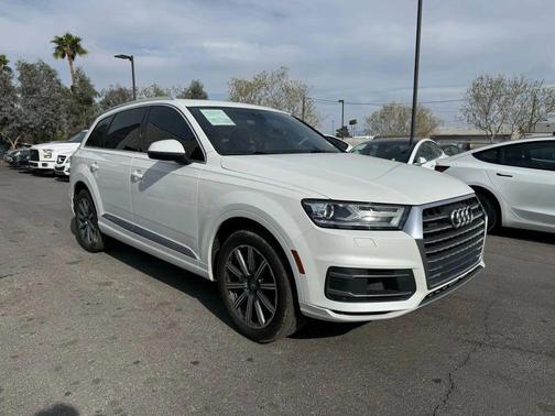 2017 Audi Q7 3.0T Premium