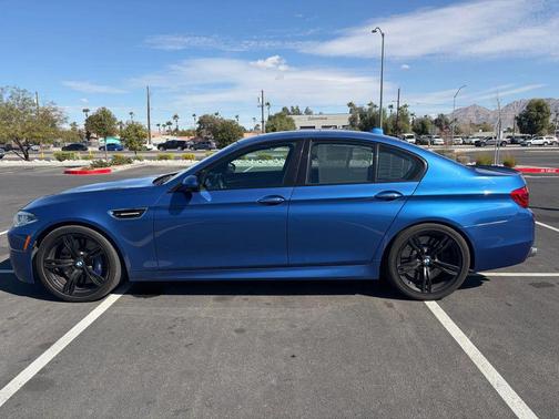 2015 BMW M5 Base