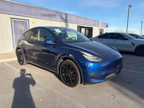 2021 Tesla Model Y Long Range Dual Motor All-Wheel Drive