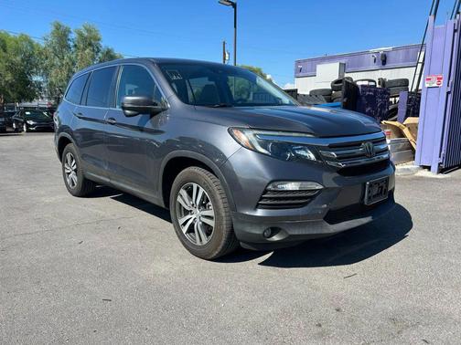 2017 Honda Pilot EX