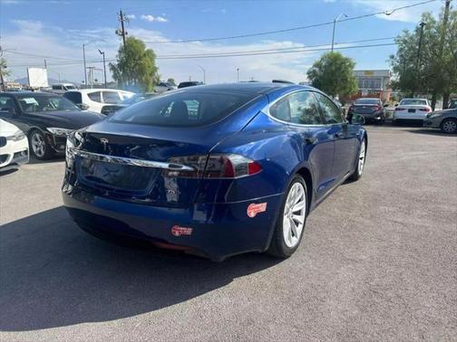 2018 Tesla Model S 75D