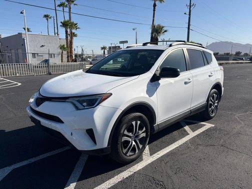 Super White 2016 Toyota RAV4 LE