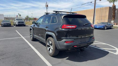 Brilliant Black Crystal Pearlcoat 2016 Jeep Cherokee Sport