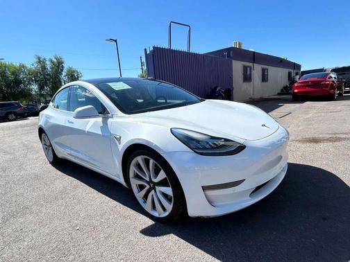 2018 Tesla Model 3 Performance