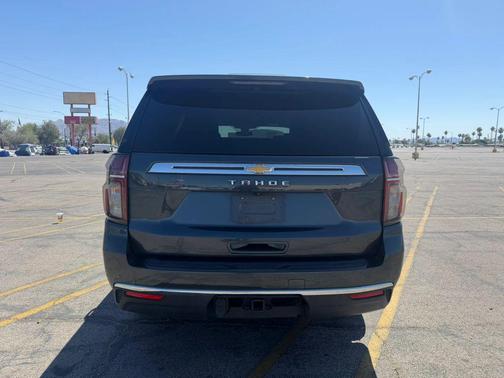 Shadow Gray Metallic 2021 Chevrolet Tahoe LS