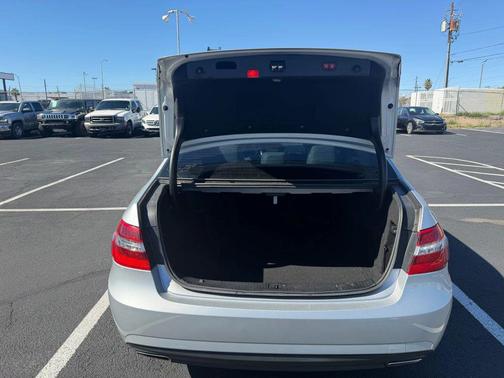 2011 Mercedes-Benz E-Class E 350 Sedan 4D