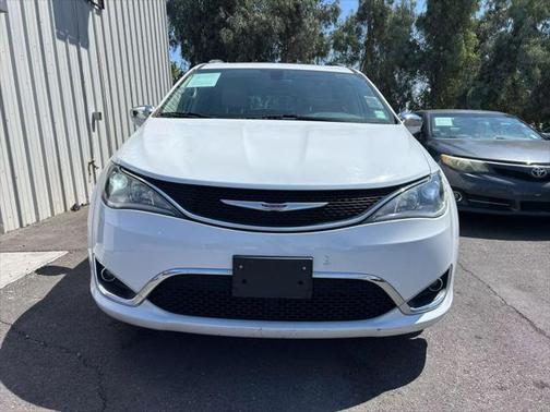2019 Chrysler Pacifica Limited