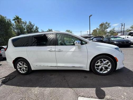 2019 Chrysler Pacifica Limited