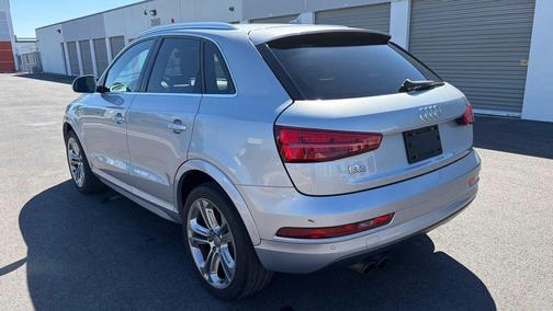 Silver Metallic 2018 Audi Q3 2.0T Sport Premium