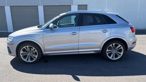 Silver Metallic 2018 Audi Q3 2.0T Sport Premium
