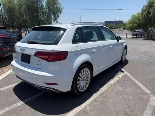 2018 Audi A3 e-tron 1.4T Premium