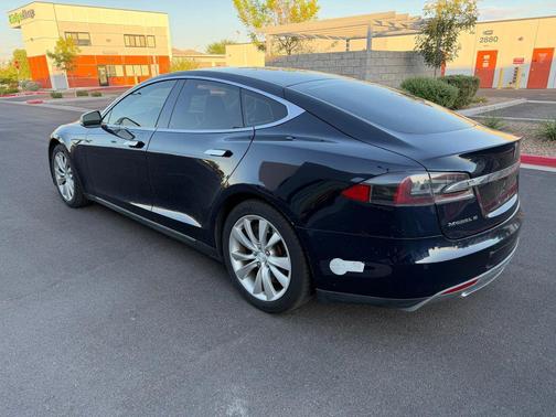 2013 Tesla Model S Sedan 4D