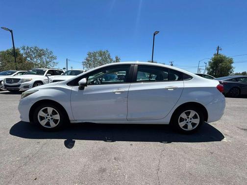 2017 Chevrolet Cruze LS