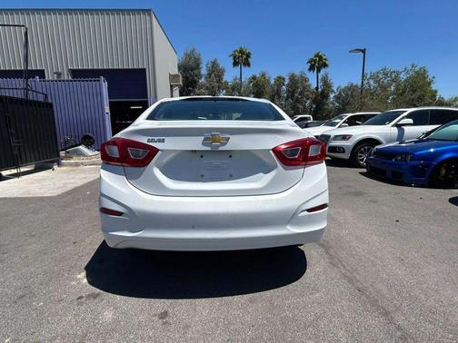 2017 Chevrolet Cruze LS