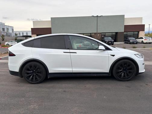 2023 Tesla Model X Standard Range