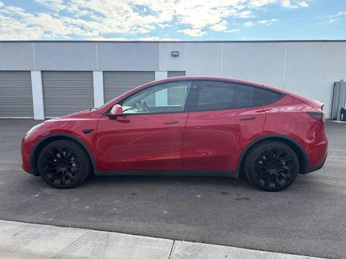 2021 Tesla Model Y Long Range Dual Motor All-Wheel Drive