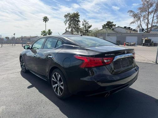 Super Black 2017 Nissan Maxima 3.5 SV
