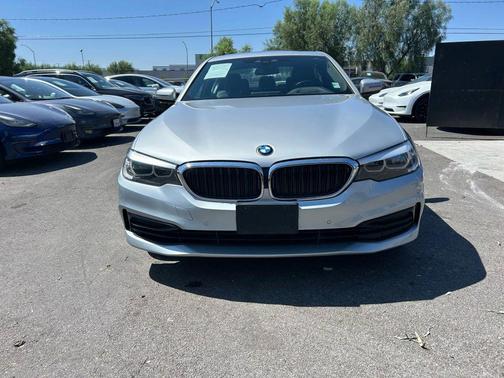 2019 BMW 530e iPerformance