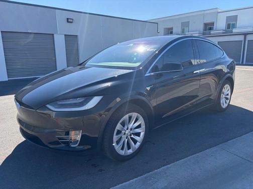 2019 Tesla Model X 75D