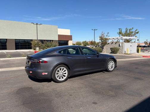 2017 Tesla Model S 75