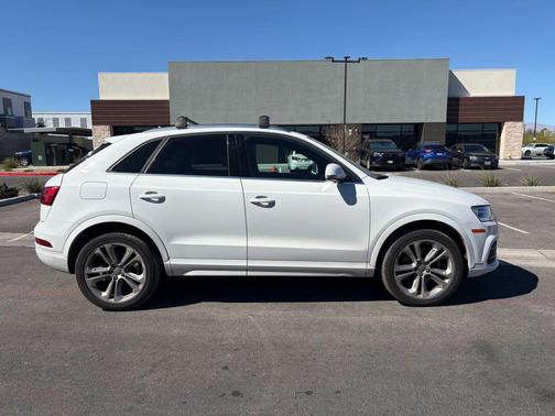 2017 Audi Q3 2.0T Premium Plus